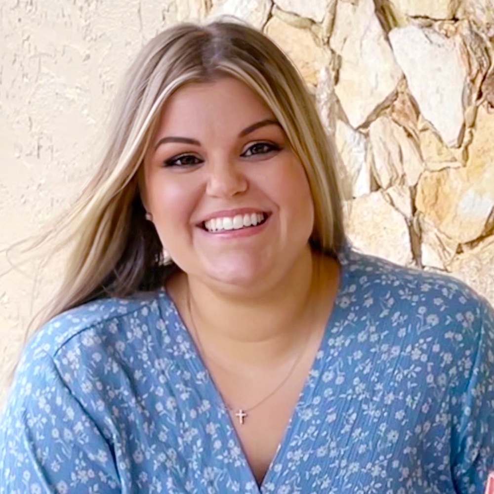 Meet your Posher, Lauren